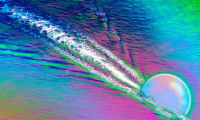 Physicists Capture ‘Wakes’ Left by Quarks in the Universe’s First Liquid