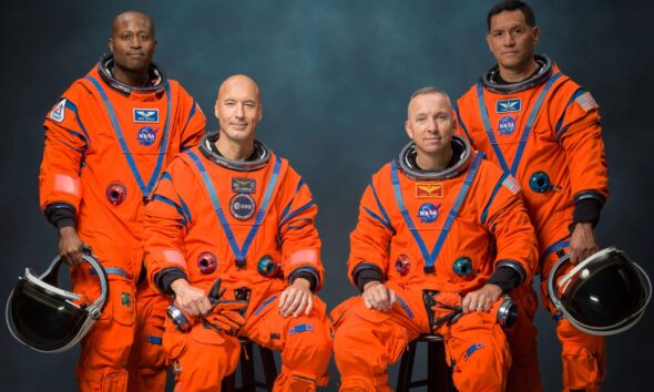 The Artemis III crew poses for an official portrait (from left: Andre Douglas, Luca Parmitano, Randy Bresnik, Frank Rubio). Credit: NASA/Bill Stafford