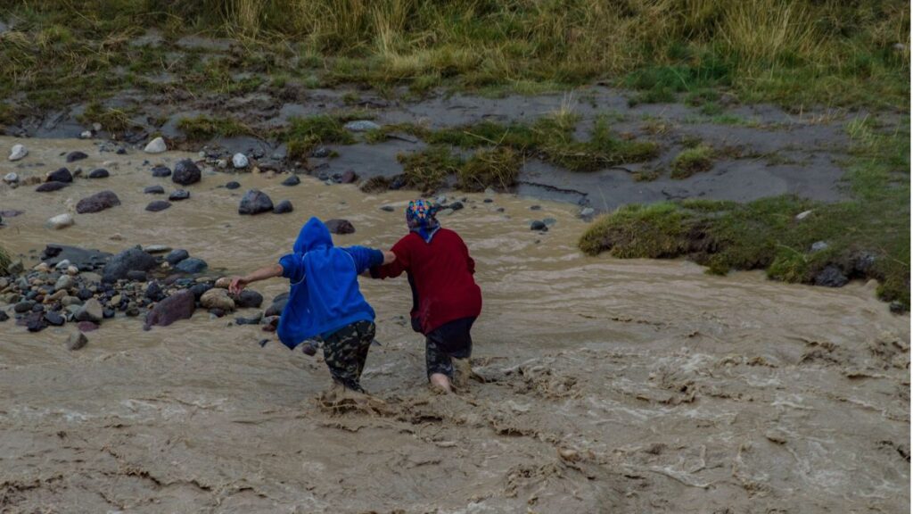 Heavy Rain Slows Rescue as Flash Floods Devastate Parts of Jammu and Kashmir 42 Flash floods in Jammu
