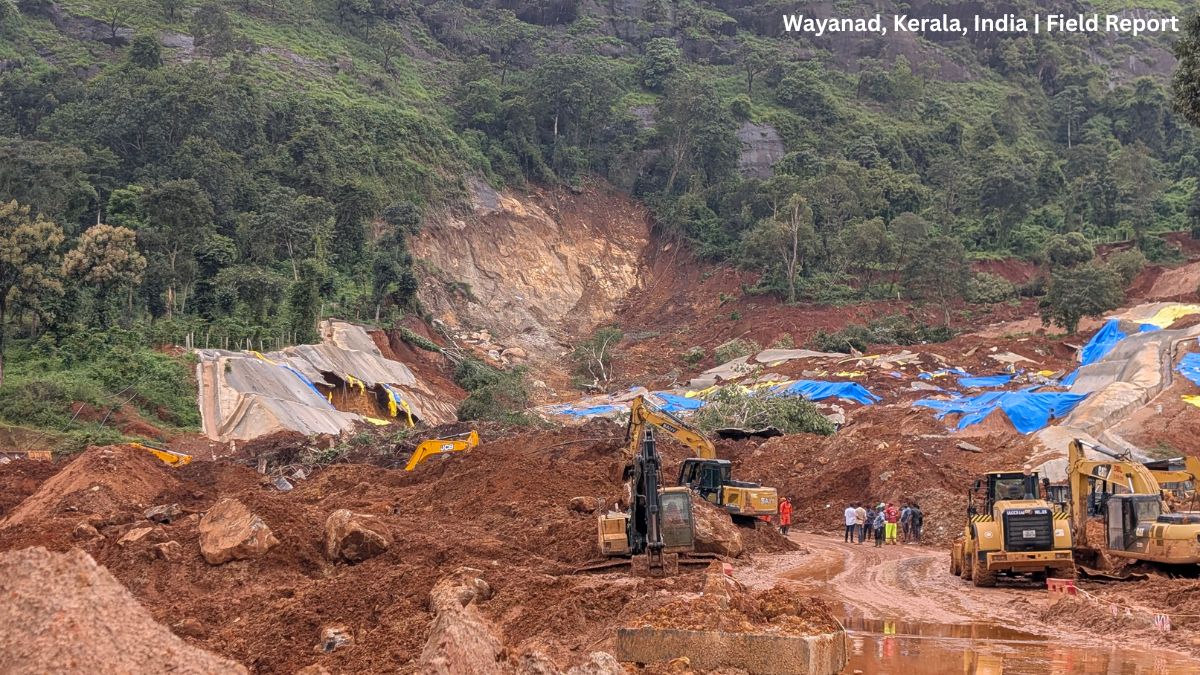 Heavy machinery clears debris at the Kalladi landslide site near the Anakkompoyil–Meenakshi tunnel project in Meppadi, Wayanad, following the July 2026 landslide.