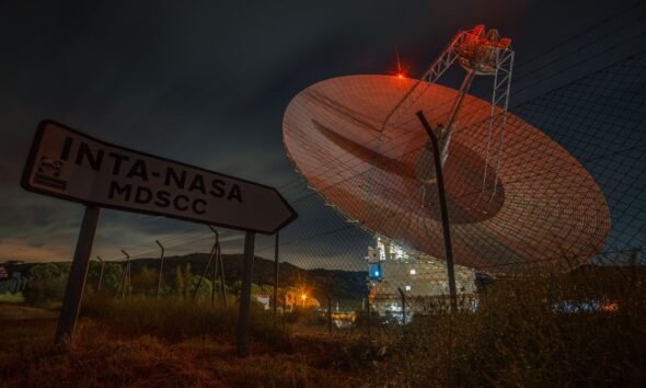 NASA-linked deep-space communications antenna used to track spacecraft and support satellite operations
