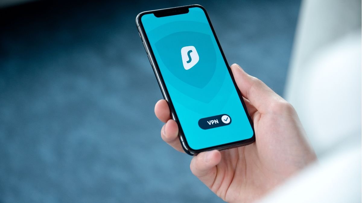 Smartphone displaying a VPN connection, illustrating digital security concerns surrounding AI-powered cyberattacks and connected devices.